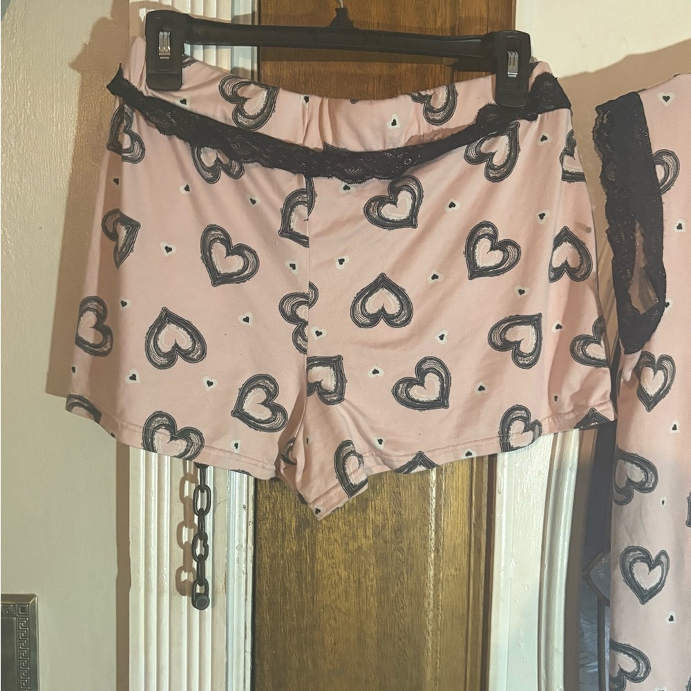 TWO sets of super buttery soft pajamas - Picture 14 of 16